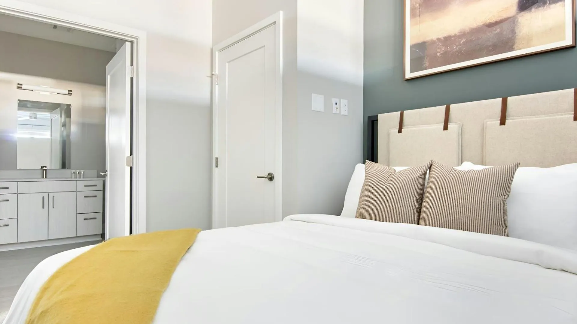 Sonder Belcourt Apartments Hillsboro Village Nashville