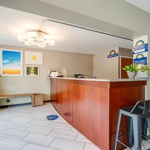 Days By Wyndham Saint Thomas West Hospital ** Nashville